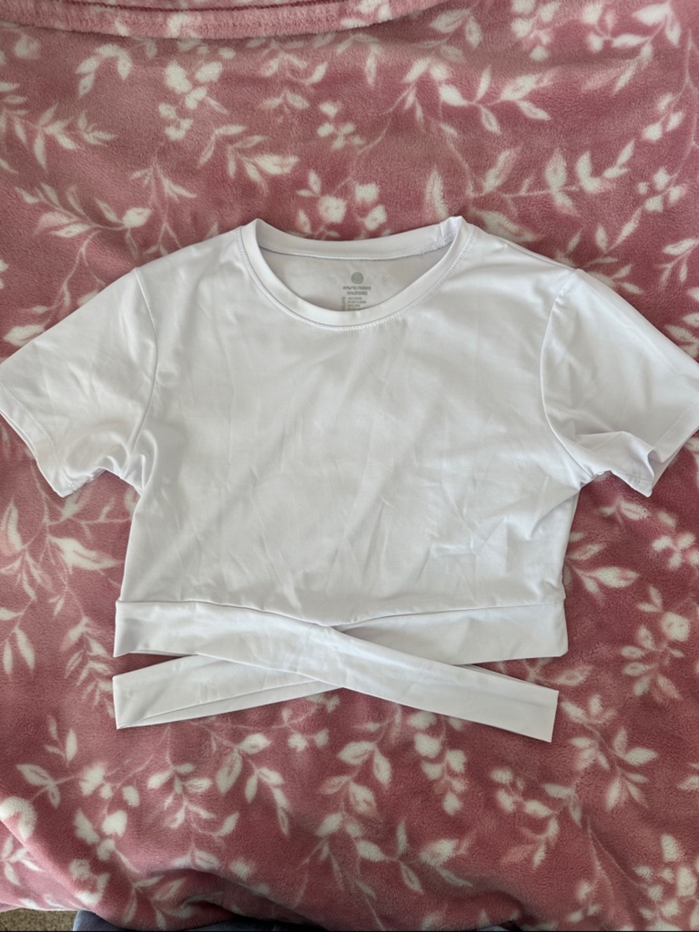 NVGTN White Cropped Tee